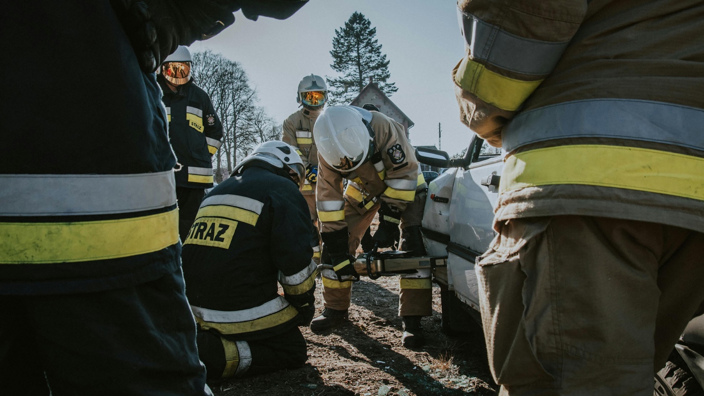 Emergency responders at a traumatic work-related incident are causing psychological stress