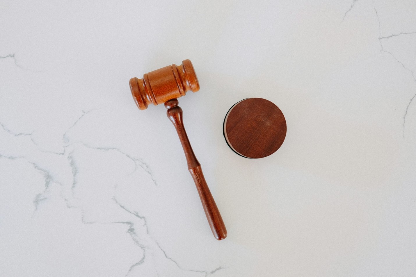 Judge’s gavel resting on a desk symbolizing legal advocacy for injured workers